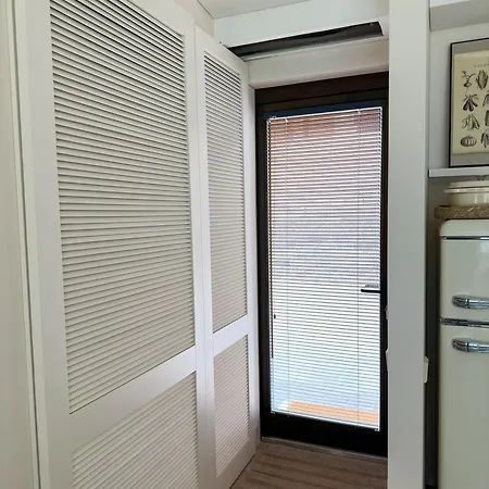 Ivis House Lakeside Retreat In Дом отдыха