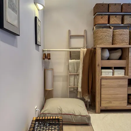 Дом отдыха Ivis House Lakeside Retreat In *