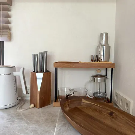 Ivis House Lakeside Retreat In Vilnius *