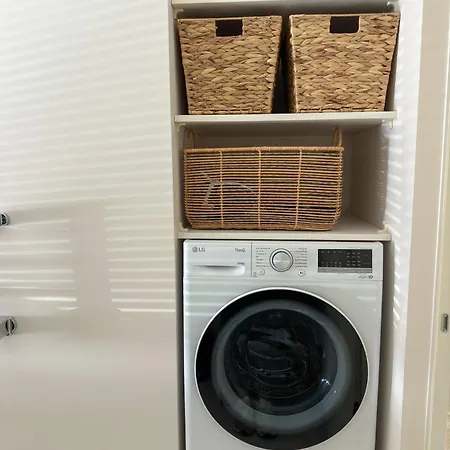 Будинок відпочинку Ivis House Lakeside Retreat In Вільнюс