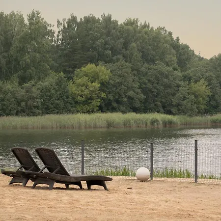 Ivis House Lakeside Retreat In Hébergement de vacances Vilnius