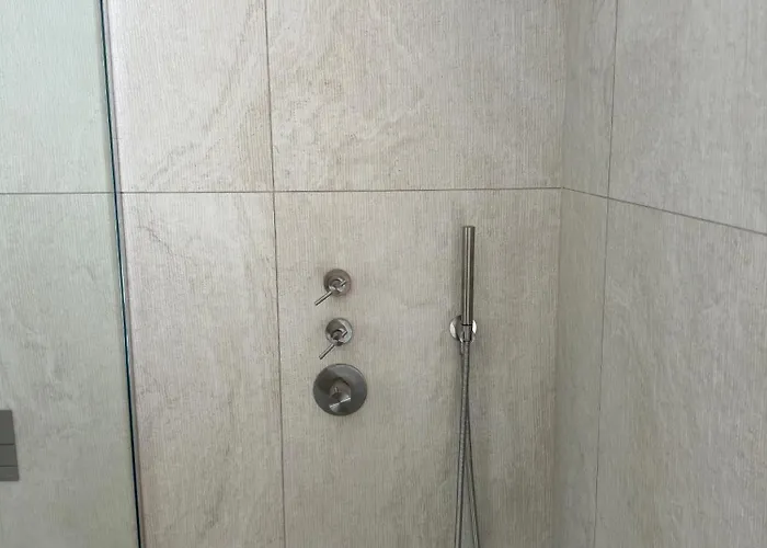 Ivis House Lakeside Retreat In Dom wakacyjny Wilno