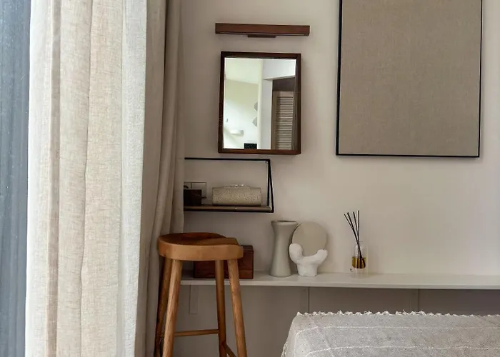 Ivis House Lakeside Retreat In Vilnius