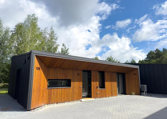 Ivis House Lakeside Retreat In *